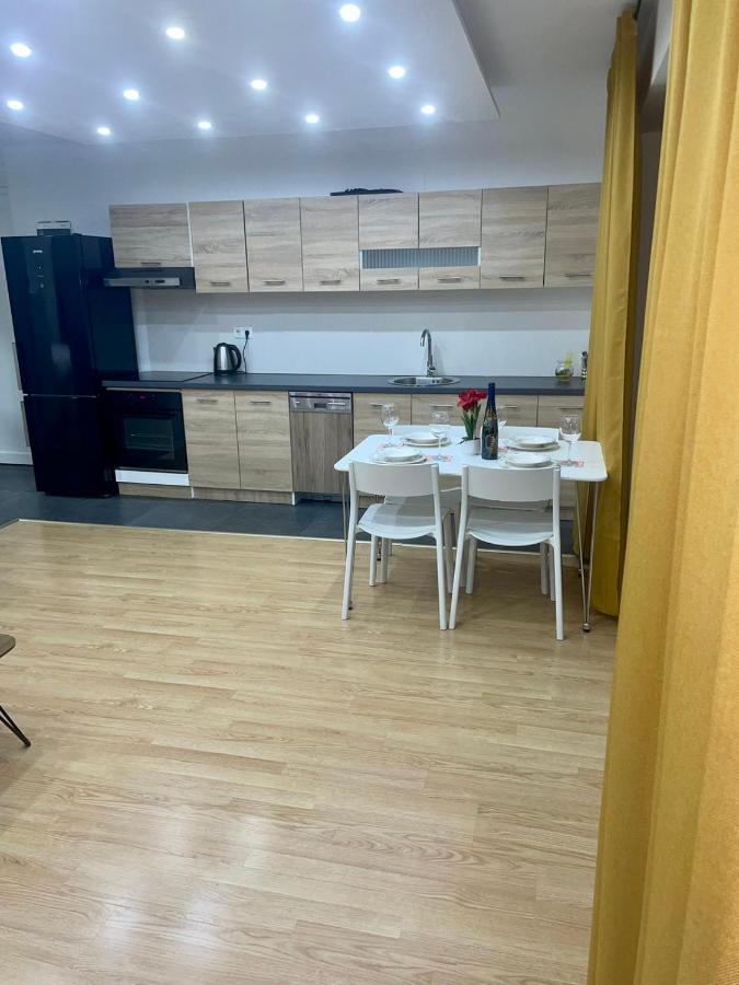 Muric Apartman 7 リュブリャナ エクステリア 写真
